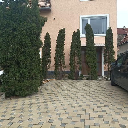 Za Ohradami Apartment Zavazna Poruba ภายนอก รูปภาพ